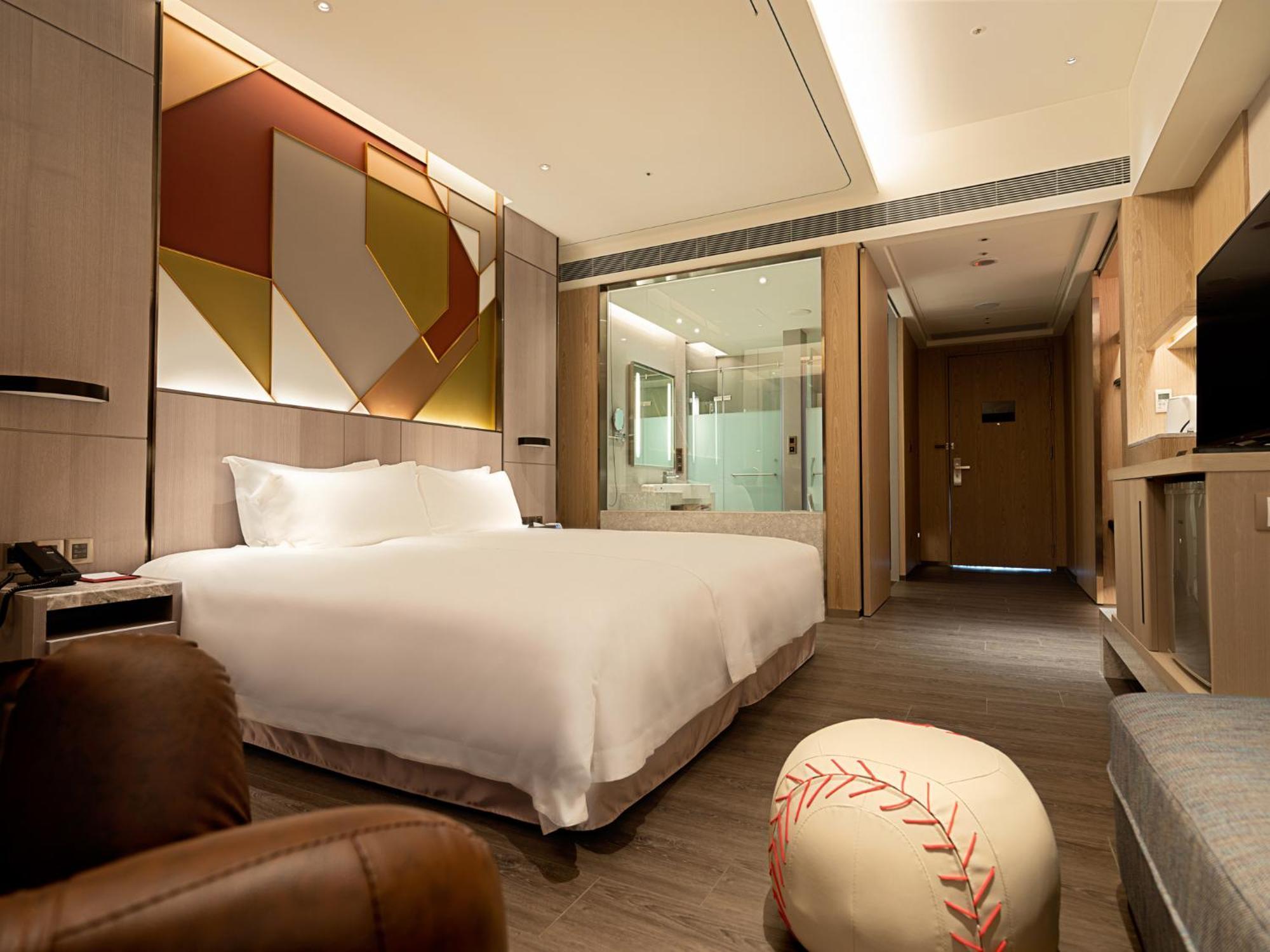 Fame Hall Garden Hotel Longtan Room photo Deluxe Room