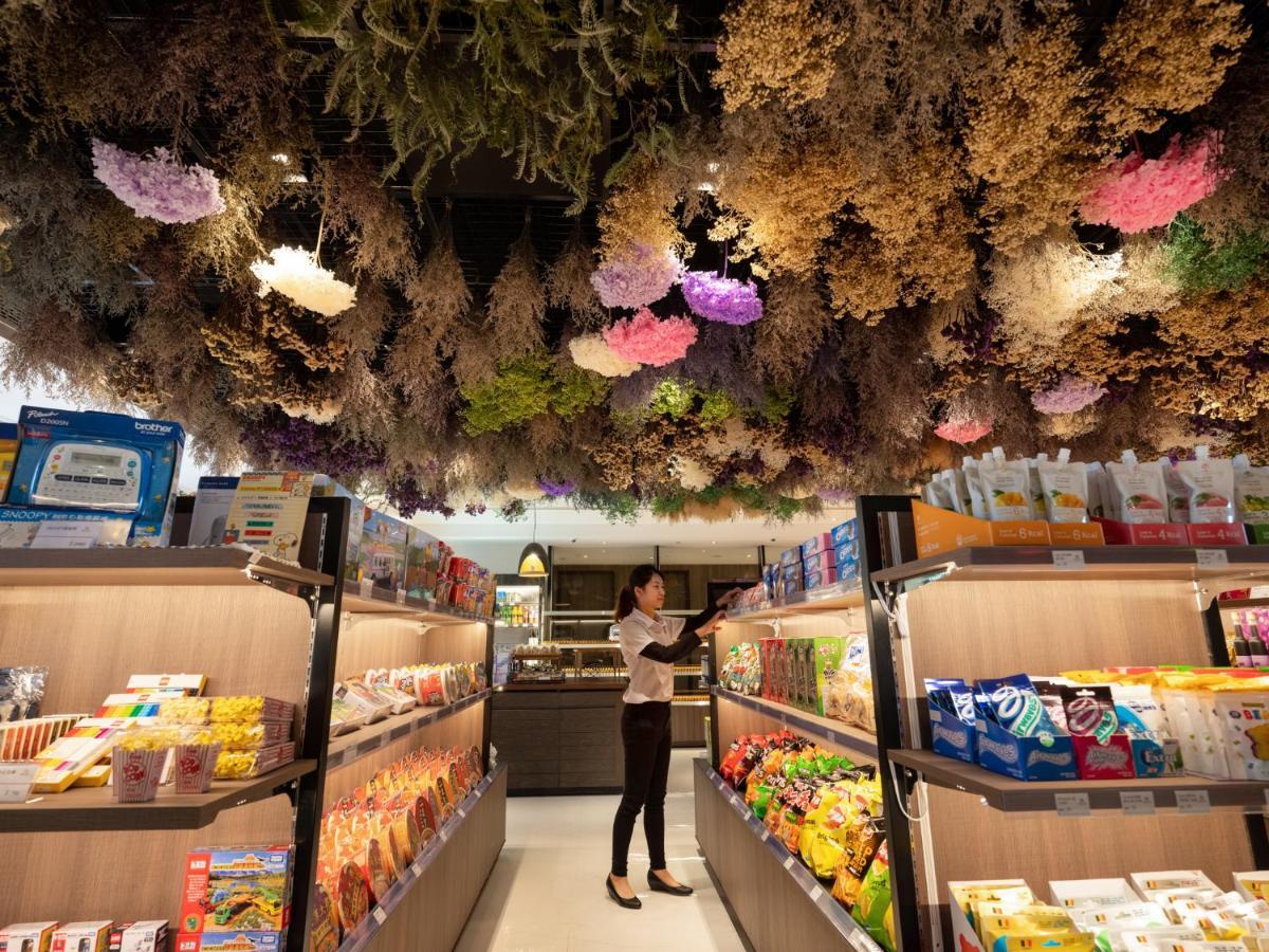Fame Hall Garden Hotel Longtan Exterior photo The interior of a typical convenience store in Japan